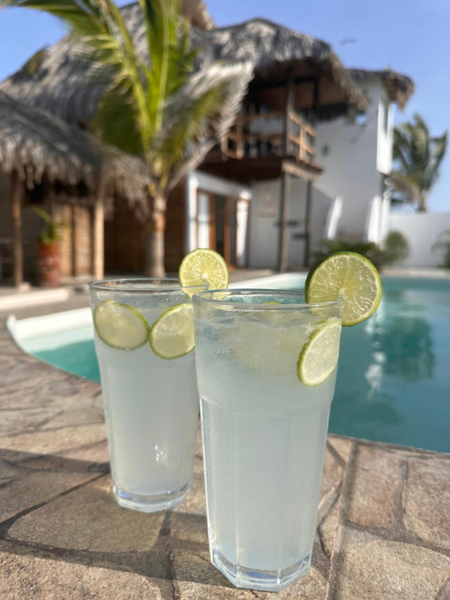 Hotel Puerto Antiguo Los Órganos Buitenkant foto