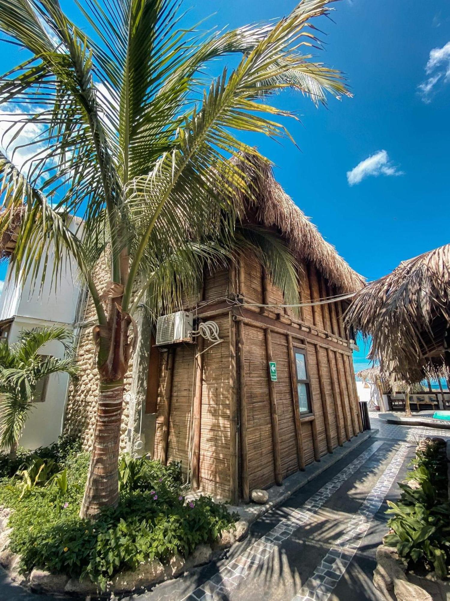 Hotel Puerto Antiguo Los Órganos Buitenkant foto