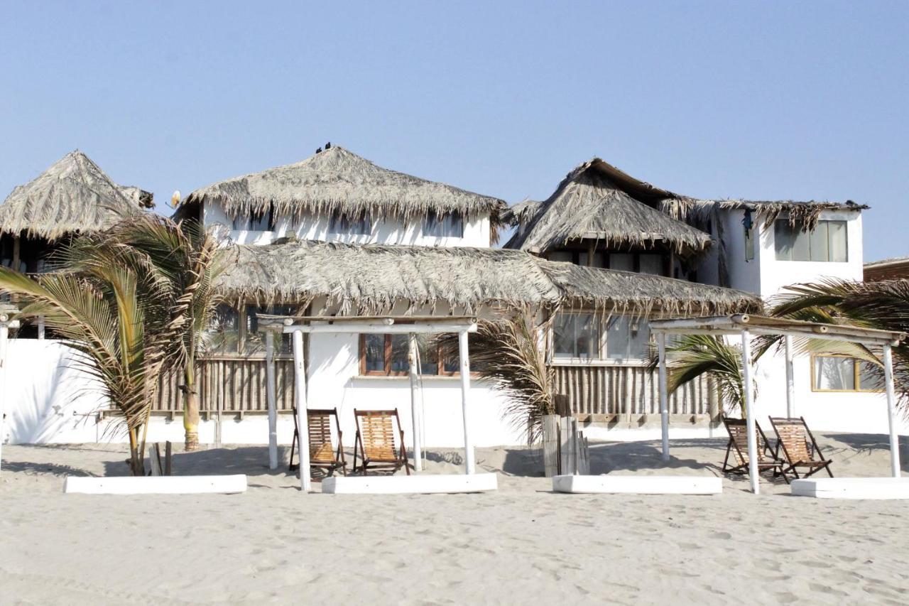 Hotel Puerto Antiguo Los Órganos Buitenkant foto